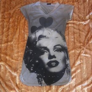 Marilyn Monroe dress